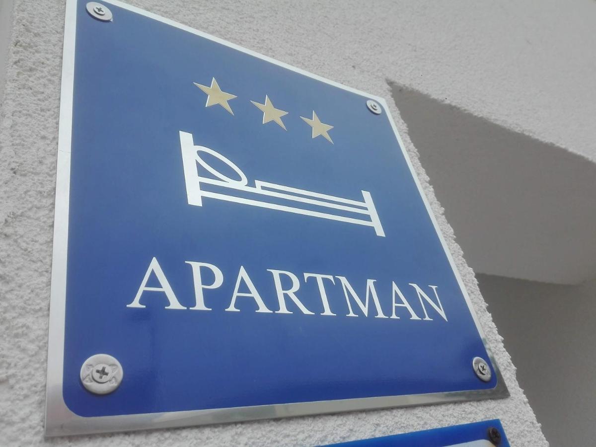 Apartman Bunaric 비르 외부 사진